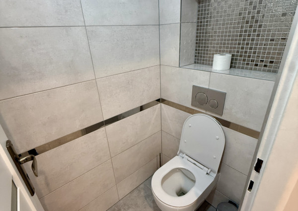 NA PREDAJ! 7 izbový zrekonštruovaný dvojgeneračný RD