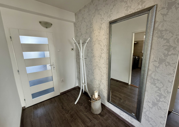 NA PREDAJ! 7 izbový zrekonštruovaný dvojgeneračný RD