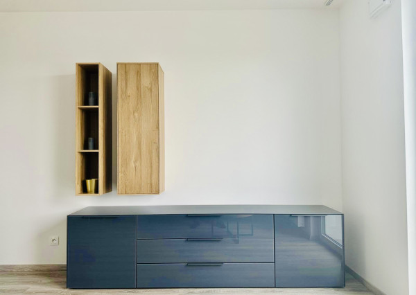 NA PREDAJ! Ružinov-Ovocné sady zariadený 2 izbový byt