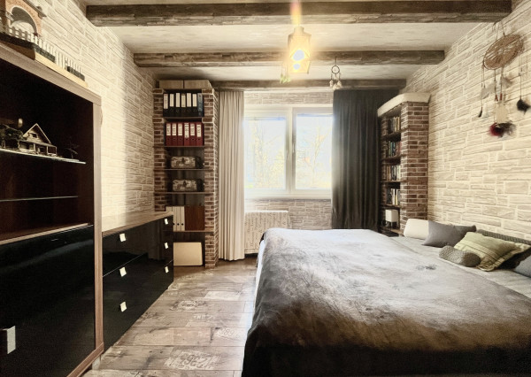 IBA U NÁS! Na predaj 2i byt v Dúbravke, komplet.rekonš. 51m2