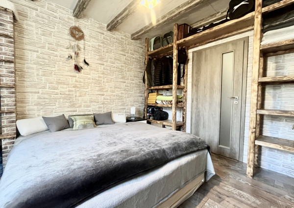 IBA U NÁS! Na predaj 2i byt v Dúbravke, komplet.rekonš. 51m2