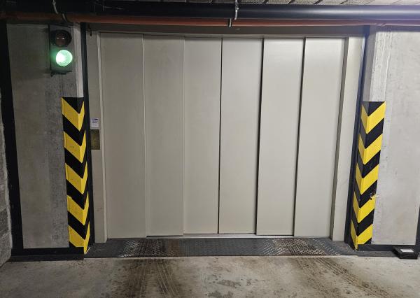 IBA U NÁS! Na prenájom garáž, parkovanie, novostavba Panónka