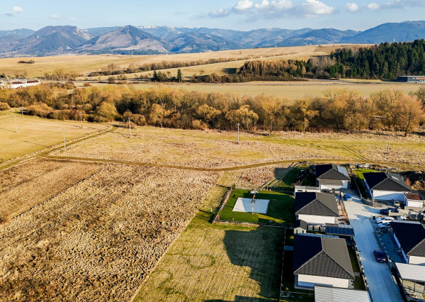 IBA U NÁS! Novostavba rodinného domu, 1006 m²–Zbyňov, Žilina