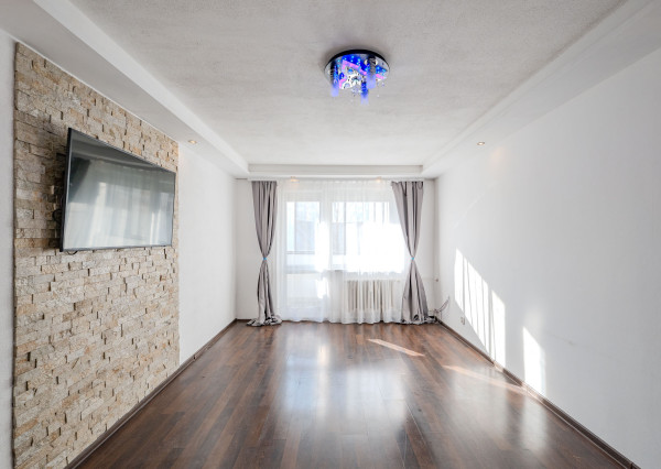 IBA U NÁS!Na predaj 4i byt po rekonšt. s balkónom, 76m2, PP