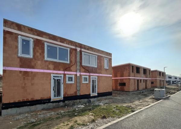 PREDAJ Nové moderné dvojdomy, komfort a súkromie pre rodinu