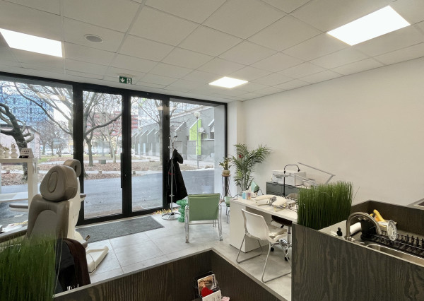 IBA U NÁS! Predaj prevádzky PIERKO pedikúra, manikúra, BA-Ružinov