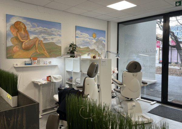 IBA U NÁS! Predaj prevádzky PIERKO pedikúra, manikúra, BA-Ružinov