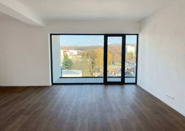 NA PRENÁJOM! Priestranný 2i byt 101 m² s terasou – Žilina