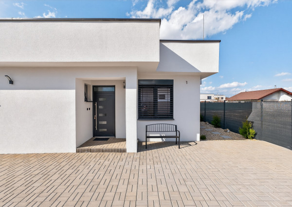 IBA U NÁS!Na predaj 3i novostavba v Pod.Biskupice, 534m2, BA