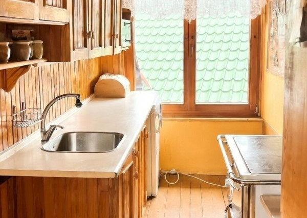 NA PREDAJ! Rekreačná chata Javorníky - Nesluša, 177 m²