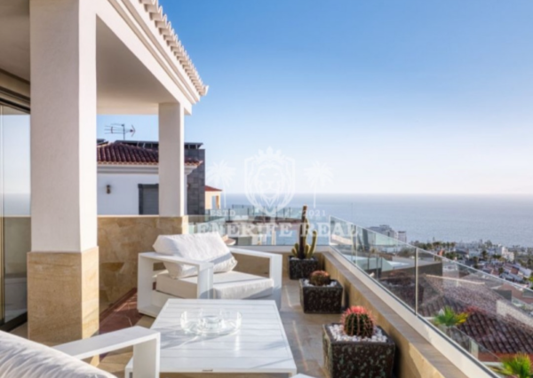 Na predaj výnimočná vila v srdci Tenerife-San Eugénio, 690m2