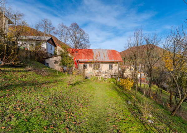 IBA U NÁS na predaj rodinný dom Žilina - Vranie, 616 m2