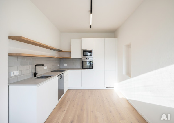 IBA U NÁS na predaj rodinný dom Žilina - Vranie, 616 m2