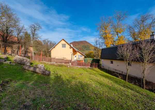 IBA U NÁS na predaj rodinný dom Žilina - Vranie, 616 m2