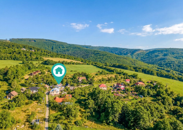 IBA U NÁS! Na predaj útulná chalupa LUBINA, polosamota 958m2