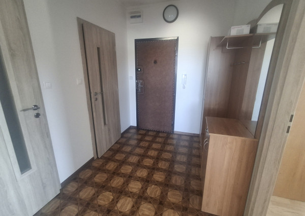 IBA U NÁS! Prenájom 3 izb.bytu ul.SNP v Považskej Bystrici