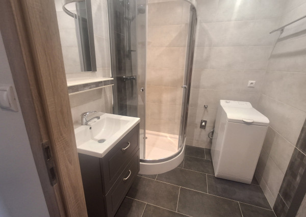 IBA U NÁS! Prenájom 3 izb.bytu ul.SNP v Považskej Bystrici