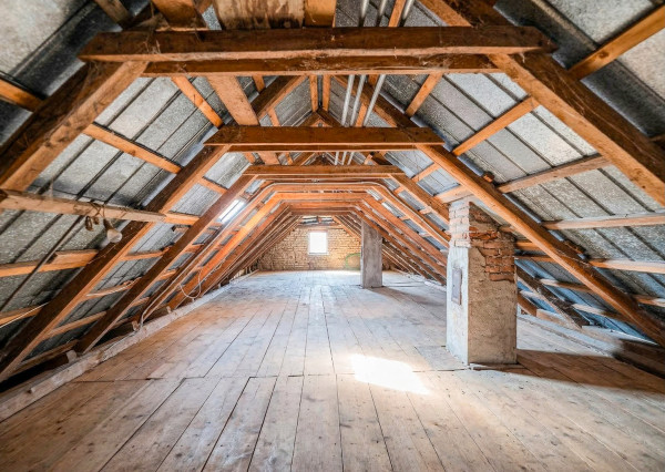 IBA U NÁS! Na predaj útulná chalupa LUBINA, polosamota 958m2