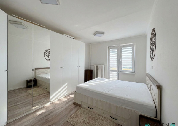 REZERVOVANÉ! Na predaj 2 izbový tehlový byt s balkónmi