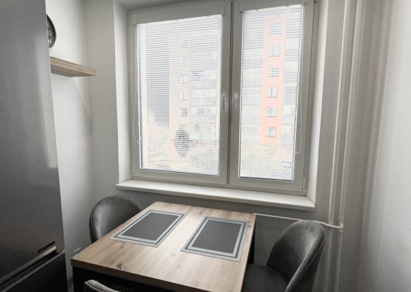 IBA U NÁS! Na prenájom krásny 3i byt, kompl.rekonšt.67m2, TN