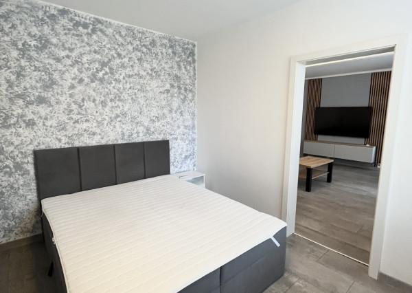 IBA U NÁS! Na prenájom krásny 3i byt, kompl.rekonšt.67m2, TN