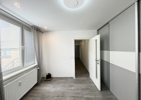 IBA U NÁS! Na prenájom krásny 3i byt, kompl.rekonšt.67m2, TN