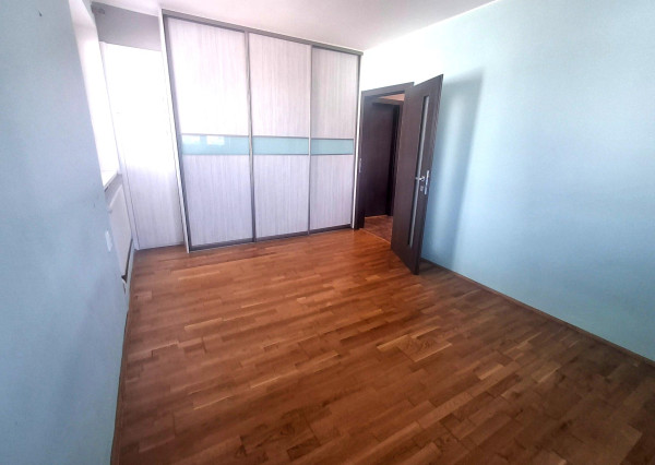 Na predaj 3-izbový byt v centre Považskej Bystrice s garážou