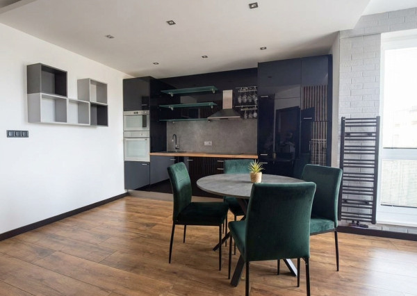 IBA U NÁS! NA PREDAJ - ZARIADENÝ 1,5 I BYT NA KRIŽOVATKÁCH