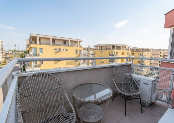 IBA U NÁS! NA PREDAJ - ZARIADENÝ 1,5 I BYT NA KRIŽOVATKÁCH