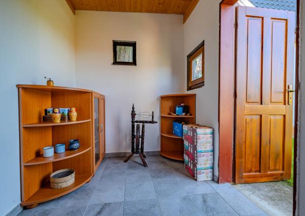 IBA U NÁS! Na predaj CHATA novostavba Trenčín Chrásť, 448 m2