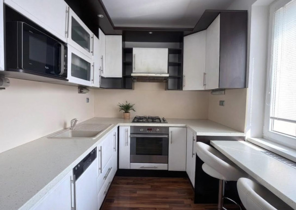 NA PREDAJ! Kompletne zrekonštruovaný 3i byt - ulica Planet