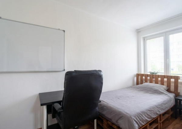 NA PREDAJ! Kompletne zrekonštruovaný 3i byt - ulica Planet