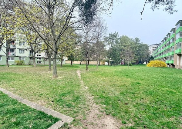 NA PREDAJ! Kompletne zrekonštruovaný 3i byt - ulica Planet