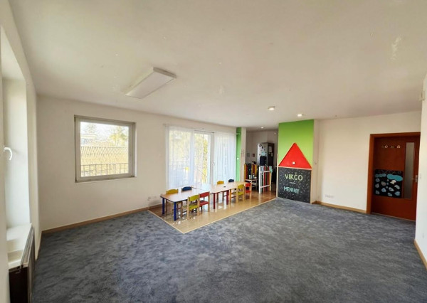 IBA U NÁS! NA PREDAJ Veľký rodinný dom v Ružinove - Mokrý Záhon