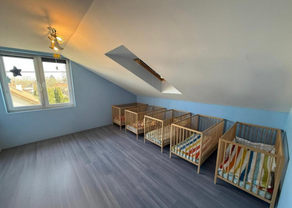 IBA U NÁS! NA PREDAJ Veľký rodinný dom v Ružinove - Mokrý Záhon