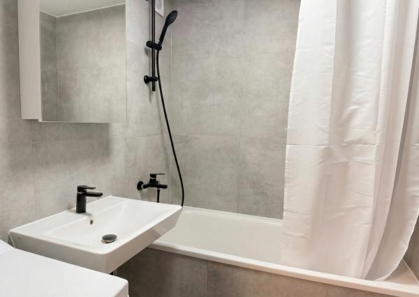 IBA U NÁS! Na predaj zrekonštruovaný 1-izbový byt, Karlová Ves