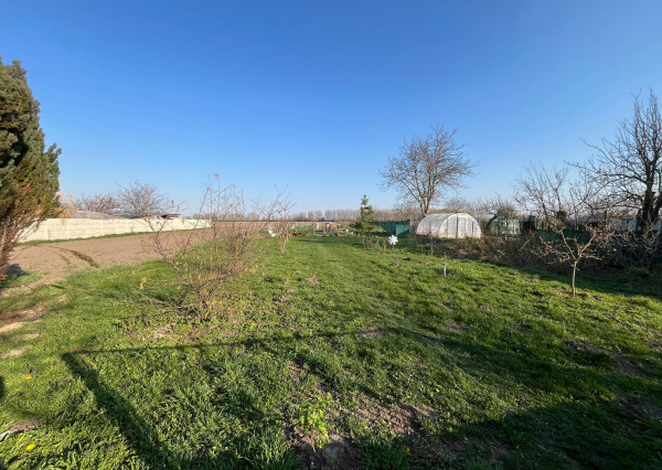 IBA U NÁS! Na predaj RD 3i+1i byt, Blatné na Ostr., 3265m²