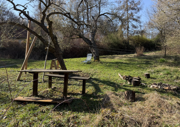 IBA U NÁS! Rodinný dom na polosamote pri lese - Nová Bošáca