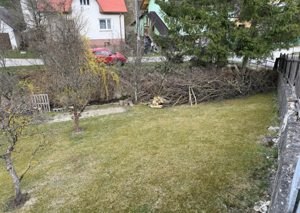 NA PREDAJ! Dom s výhľadmi na Strážovské vrchy-Košecké Rovné