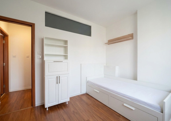 IBA U NÁS! Na predaj 2,5-izbový byt, Záhradnícka, Nivy