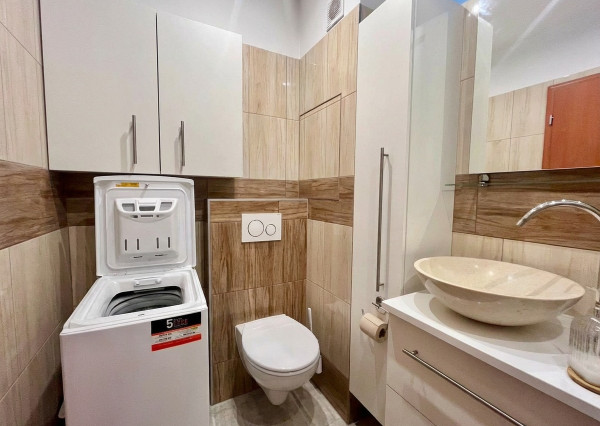 IBA U NÁS! Na predaj 2,5-izbový byt, Záhradnícka, Nivy