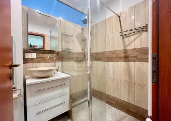 IBA U NÁS! Na predaj 2,5-izbový byt, Záhradnícka, Nivy