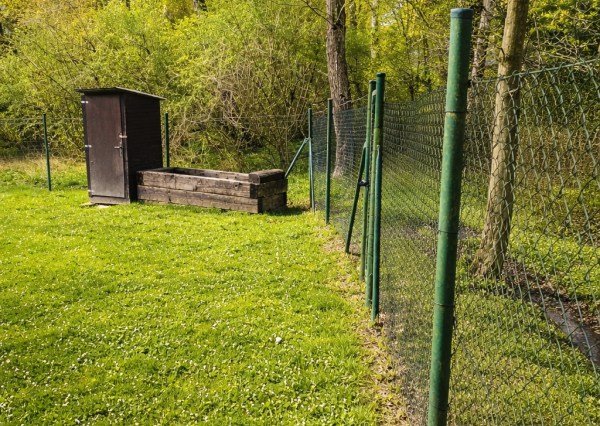 IBA U NÁS! Krásna chata- relax pri potôčiku 853 m2, Tr.Teplá