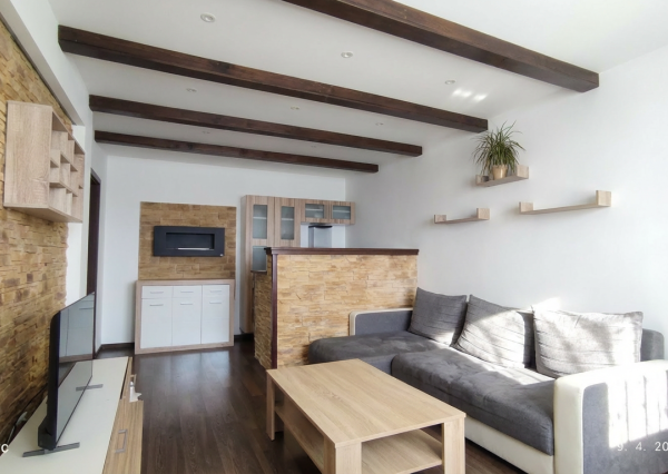 IBA U NÁS! Na predaj 3-izbový byt v top lokalite Poprad