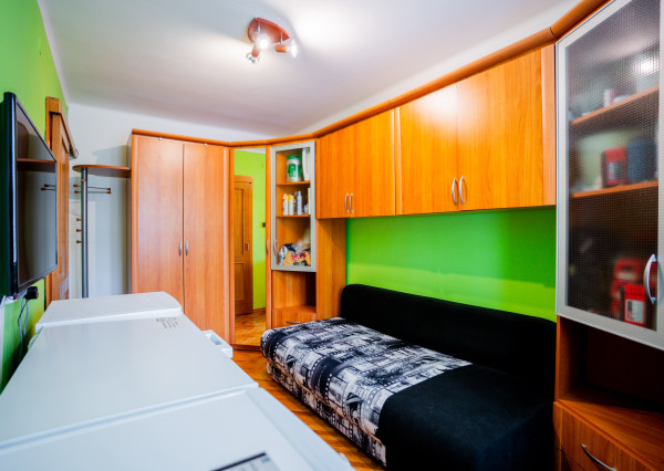 IBA U NÁS! Na predaj pekný 3i byt po rekonštr.TN-Sihoť, 65m2