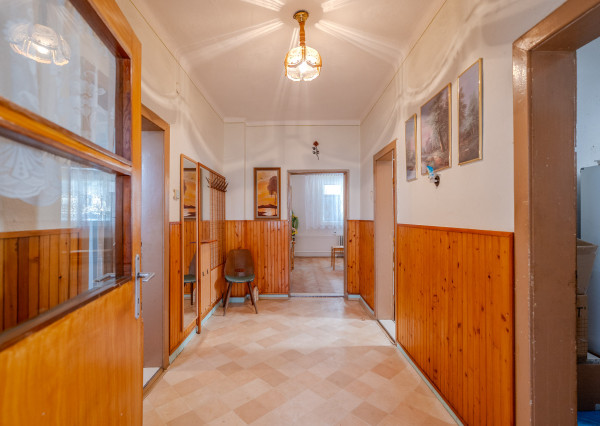 IBA U NÁS! Na predaj rodinný dom obec Mojtín, okres Púchov