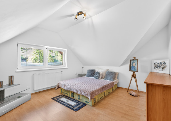 IBA U NÁS! Nádherná 6i vila, 335m2, Skalka nad Váhom,Trenčín