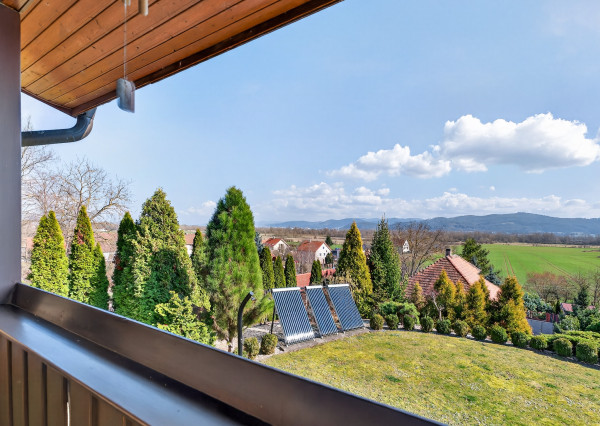 IBA U NÁS! Nádherná 6i vila, 335m2, Skalka nad Váhom,Trenčín