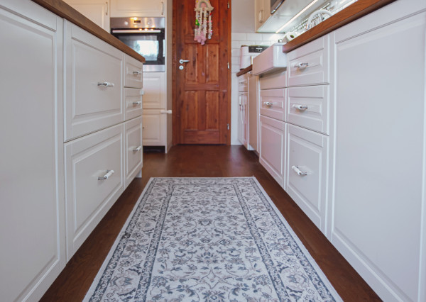 IBA U NÁS! Zrekonštruovaný rodinný dom, Ivanka pri Dunaji