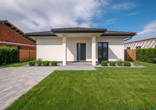 IBA U NÁS! 4 izbový rodinný dom Nižná Šebastová, Prešov